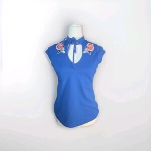 Vintage Floral Applique Sleeveless Blouse  Size M